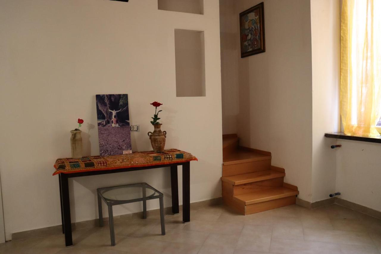 Viaggio Nel Cuore Dell'Arte เนเปิลส์ ภายนอก รูปภาพ